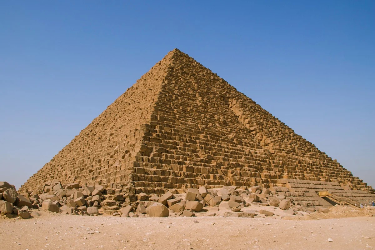 Tour to Cairo from Luxor by Flight